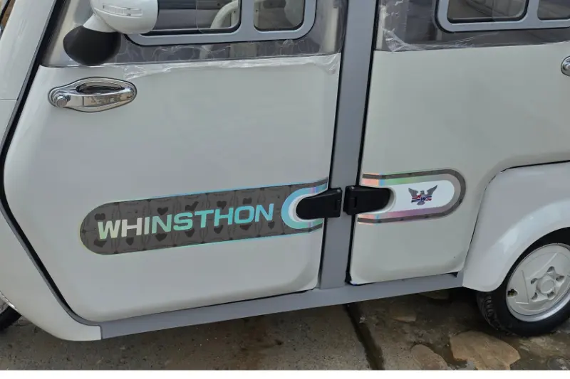 Trimoto Eléctrica WHINSTHON modelo Family Ultra